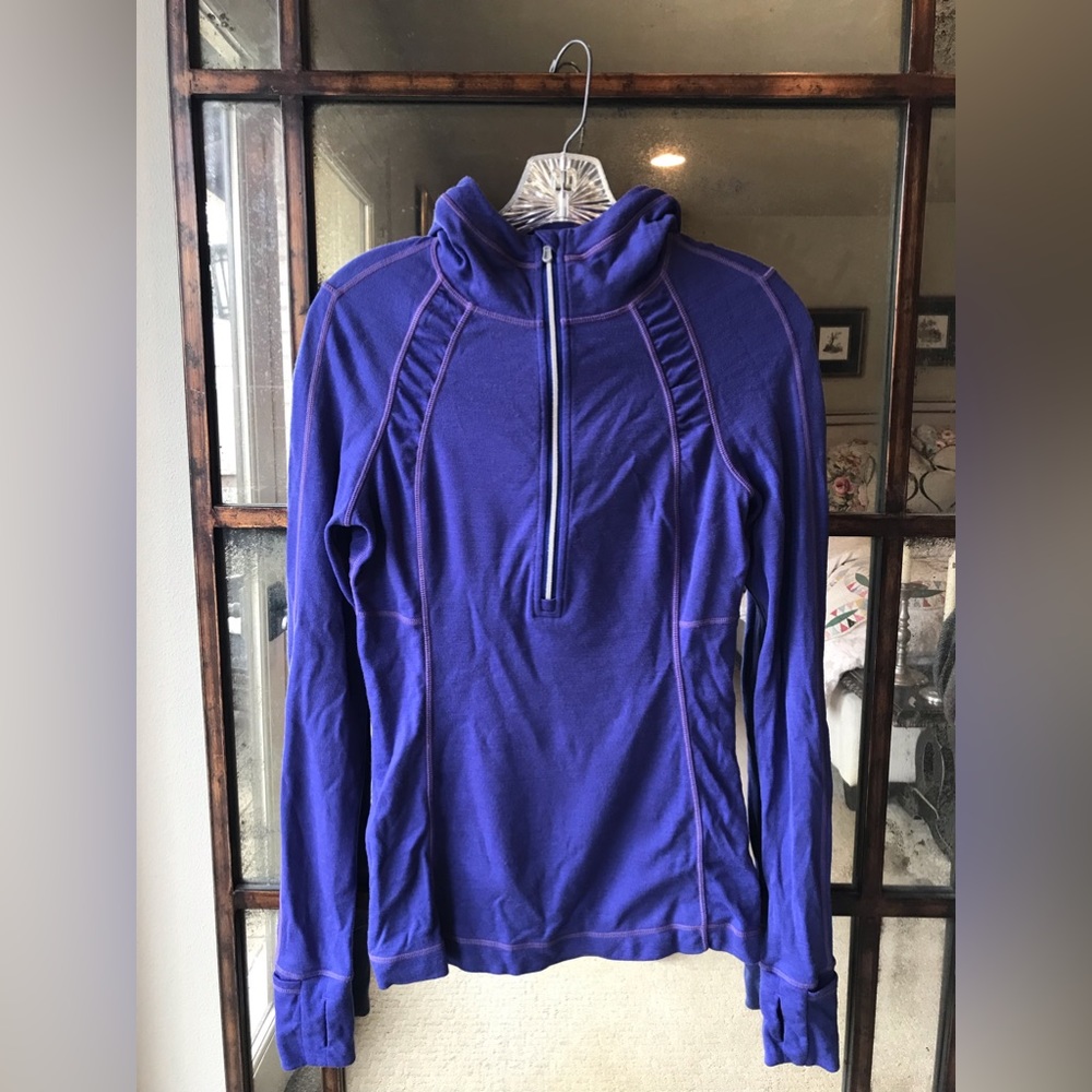 Lululemon purple running pullover size 6